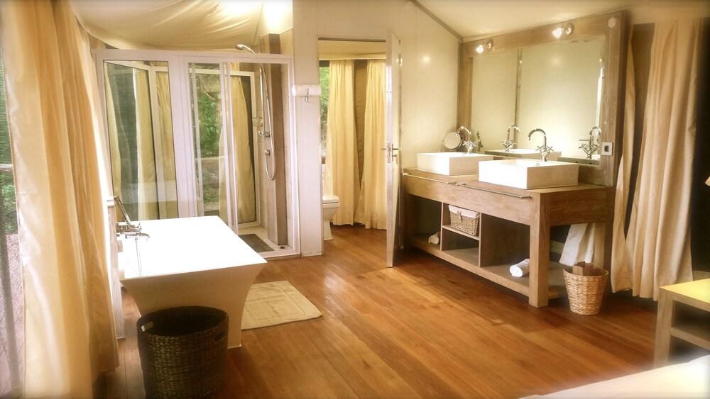 Kongola Nambwa Tented Lodge מראה חיצוני תמונה